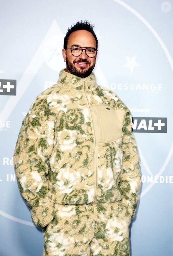 En tournée pour son spectacle baptisé "Bonhomme", Jarry s'est longuement confié à nos confrères du Parisien. 

Jarry au photocall de la cérémonie d'ouverture du 28ème Festival International du Film de Comédie à l'Alpe d'Huez. © Dominique Jacovides / Bestimage