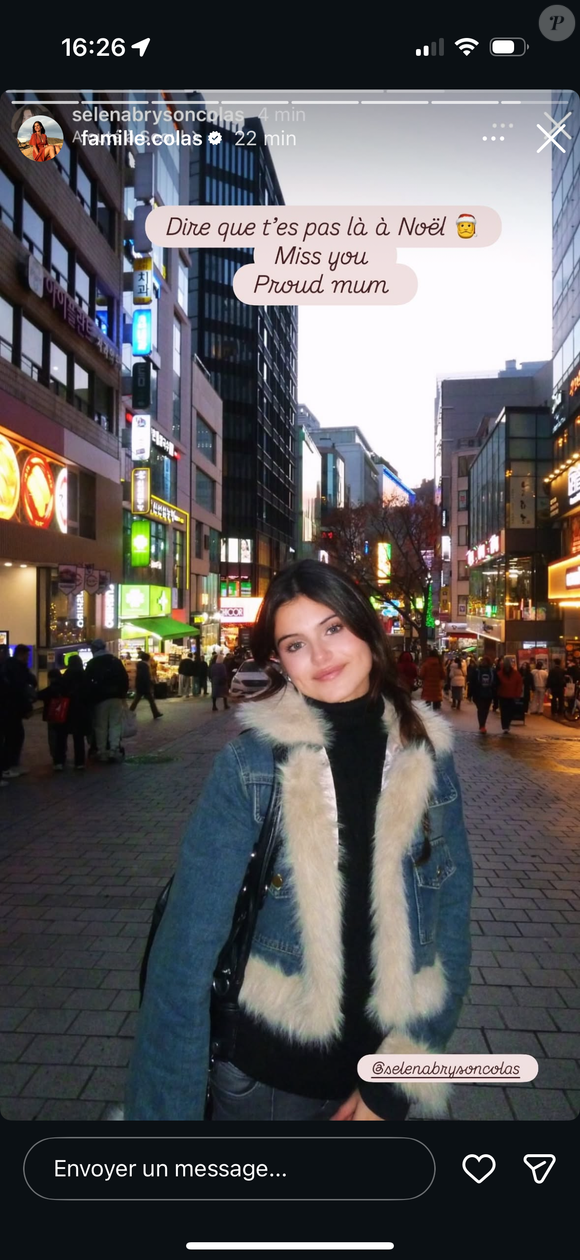 Selena Colas, la fille de Delphine Colas, est partie vivre au Japon.

Selena Colas (Familles nombreuses) au Japon.