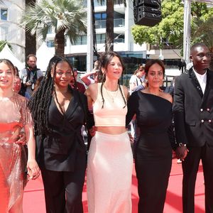 Romane Gueret, Shirel Nataf, Fanta Kebe, Lise Akoka, Amel Bent, Mouctar Diawara, Zakaria-Tayeb Lazab, Yuming Hey - Montée des marches du film « Man O Bachech (Woman and child) » lors du 78ème Festival International du Film de Cannes, au Palais des Festivals à Cannes. Le 22 mai 2025
© Jacovides-Moreau / Bestimage