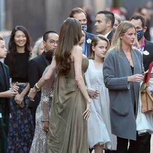 Cette actrice a failli ne jamais devenir actrice.

Une célèbre actrice entourée de ses enfants à Los Angeles,.
Backgrid USA / Bestimage
