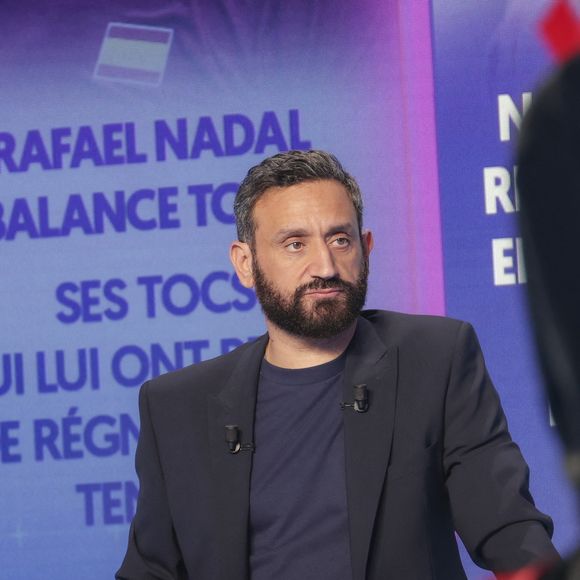 Exclusif - Cyril Hanouna, sur le plateau de l’émission « TPMP » présentée par C.Hanouna et diffusée en direct sur Youtube et sur toutes les box (SFR, FREE, Bouygues, MyCanal etc), Paris, France. © Jack Tribeca / Bestimage