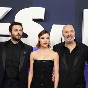 François Civil, Pio Marmaï, Marion Barbeau (bijoux Tasaki), Cédric Klapisch, Bruno Lévy au photocall de la 48ème cérémonie des César à l’Olympia à Paris le 24 février 2023
© Dominique Jacovides / Olivier Borde / Bestimage