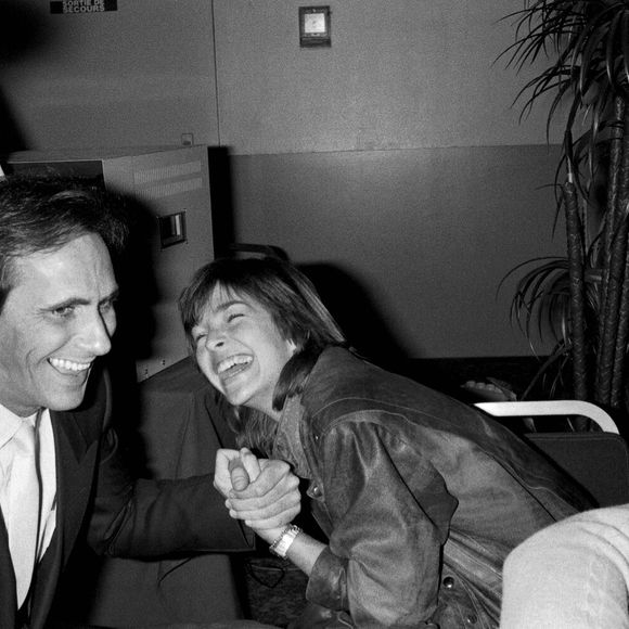 Philippe Lavil et Véronique Jannot sont invites à l'émission "Le Grand Echiquier" en 1983.