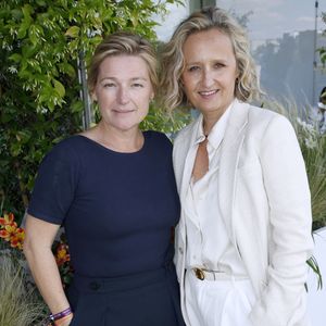 Exclusif - Anne-Élisabeth Lemoine et Caroline Roux - Déjeuner dans la loge de France Télévisions lors de la Finale Hommes des Internationaux de France de Tennis de Roland Garros 2024 - Jour 15 à Paris. Le 9 Juin 2024. 
© Bertrand Rindoff / Bestimage