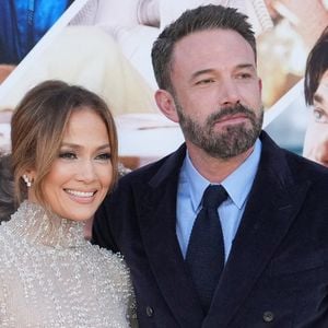 Jennifer Lopez et Ben Affleck arrivent à la première mondiale de AIR d'Amazon Studios au Regency Village Theater à Westwood, CA, le lundi 27 mars 2023. Photo par Sthanlee B. Mirador/SPUS/ABACAPRESS.COM