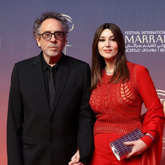 Tim Burton, Monica Bellucci au photocall de la cérémonie d'hommage à Sean Penn lors de la deuxième journée du 21e Festival international du film de Marrakech, le 30 novembre 2024 à Marrakech, Maroc. © Dominique Jacovides/Bestimage