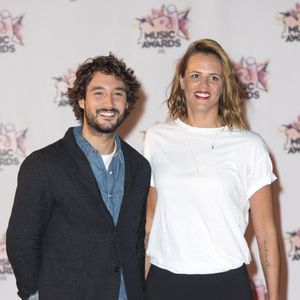 De nombreuses familles font aujourd'hui le choix de la bienveillance pour transformer une rupture en une nouvelle forme de solidarité.

Laure Manaudou et son compagnon Jérémy Frérot - Arrivées à la cérémonie des NRJ Music Awards au Palais des Festivals à Cannes. © Rachid Bellak/Bestimage