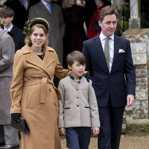 La princesse Beatrice d'York, son mari Edoardo Mapelli Mozzi et Christopher Woolf, le fils de Edoardo - La famille royale britannique se rend à la messe de Noël à Sandringham le 25 décembre 2024
