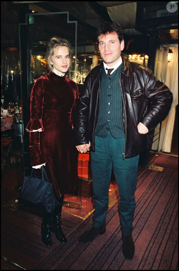 Tchéky Karyo et Isabelle Pasco en 1996 lors de la soirée des Molière
Bestimage