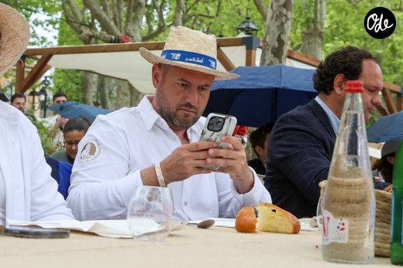 Les Chefs à Saint-Tropez fêtent les producteurs 2026 - David Gallienne membre du jury de la "battle d'Aïoli"place des Lices à Saint-Tropez, le 4 mai 2026.. © Jean-Marc Lhomer/Bestimage