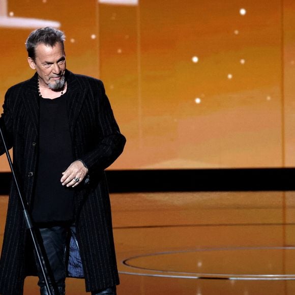 Exclusif -  Florent Pagny lors de l'enregistrement de la 2ème partie de soirée de l'émission "La chanson secrète N°14", présentée par N.Aliagas et diffusée le 26 décembre sur TF1, à Paris, France, le 9 décembre 2025. © Jacovides-Moreau/Bestimage