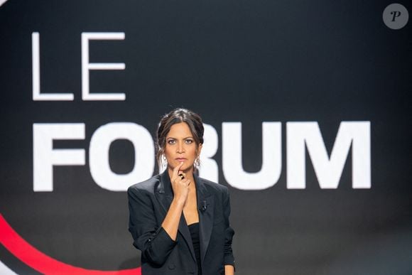 Le ministre du Travail, de l'Emploi et de l'Intégration Olivier Dussopt assiste à l'émission FORUM BFMTV présentée par Aurélie Casse à Paris, France, le 19 janvier 2023. Photo par Quentin Veuillet/ABACAPRESS.COM