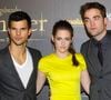 Taylor Lautner, star de Twilight, vient d’accueillir son premier enfant avec son épouse Tay Lautner.

Taylor Lautner, Kristen Stewart et Robert Pattinson - Avant-Premiere du film Twilight "Breaking Dawn 2" à Madrid. 

Photo :GTRES / BESTIMAGE