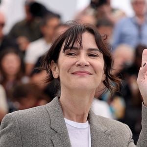 Géraldine Pailhas au photocall de Marcel Et Monsieur Pagnol lors du 78ème Festival International du Film de Cannes, au Palais des Festivals à Cannes, France, le 17 mai 2025. © Jacovides-Moreau/Bestimage