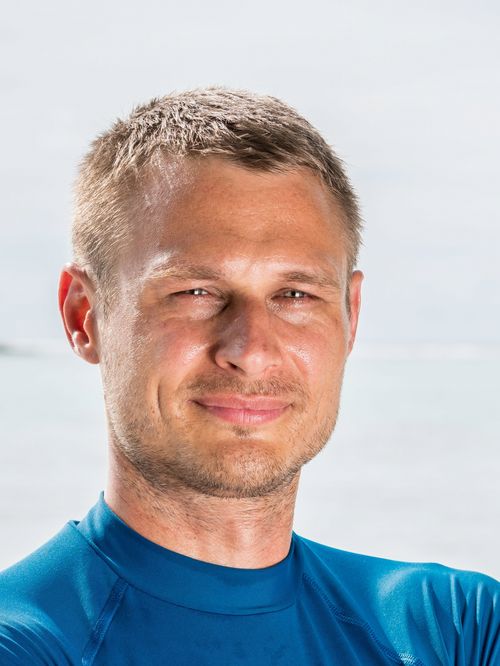 Fini la vie au bout du monde, retour dans l'Indre pour Freddy (Koh-Lanta) : il  se lance dans un chantier d'envergure pour l'extérieur de sa maison