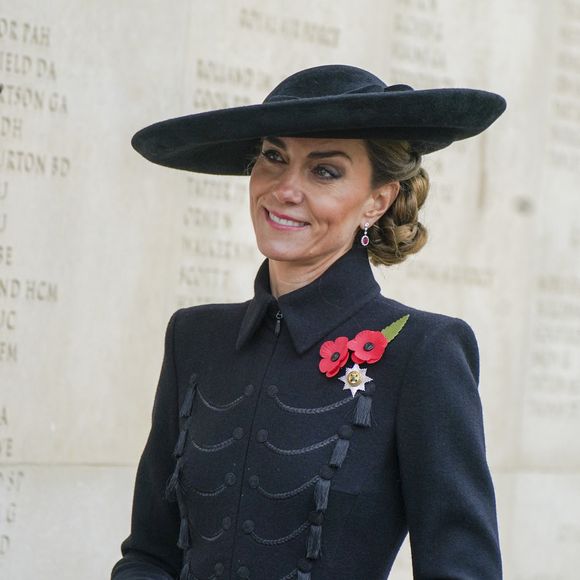 Catherine Kate Middleton, princesse de Galles, assiste à la cérémonie du souvenir de l'Armistice, au National Memorial Arboretum, à Burton-on-Trent, dans l'East Staffordshire le 11 novembre 2025. Photo par Arthur Edwards / Pa Photos / Bestimage