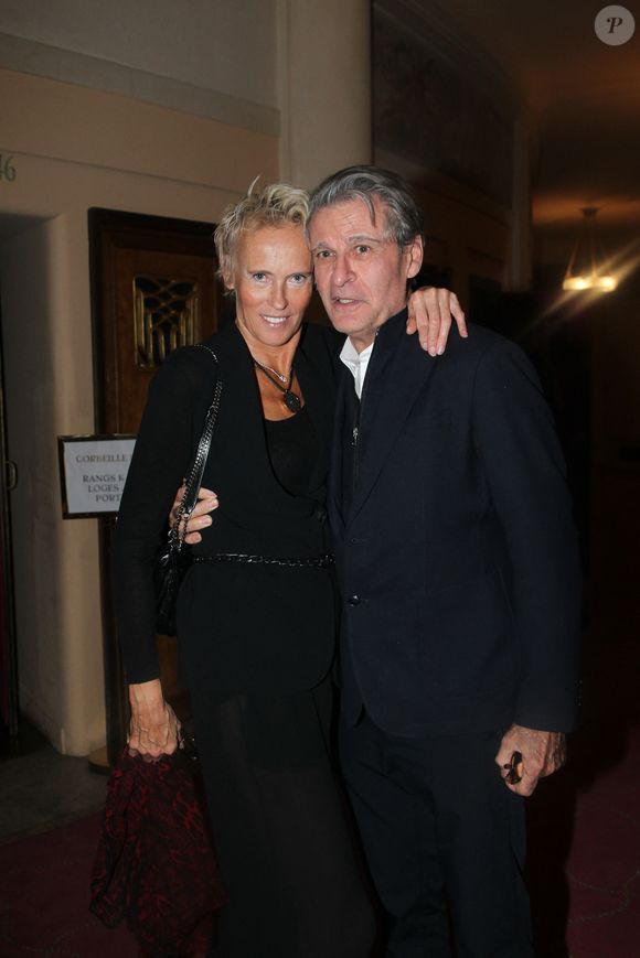 Nicky Mulder, Alain-Dominique Gallizia, Architecte DPLG -  31ème Gala de l’Espoir donné au profit de la recherche contre le cancer au théâtre des Champs-Elysée à Paris le 14 octobre 2025. © Philippe Baldini/Bestimage
