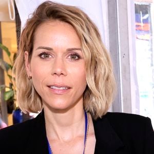 "Je l’adorais, c’était un être à part, un anticonformiste qui tenait plus que tout à son anonymat, avait indiqué la fille de Brigitte Macron, un an après la disparition de son papa. Il faut le respecter."

Exclusif - Tiphaine Auzière - Première édition du salon du livre de Saint-Germain-des-Prés à Paris le 30 juin 2024. CEDRIC PERRIN / BESTIMAGE