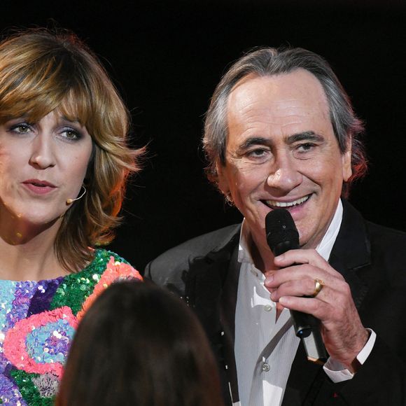 Daphne Burki et Philippe Lavil lors de la 33e édition des Victoires De La Musique à La Seine Musicale le 9 février 2018 à Boulogne-Billancourt, France. Photo par Laurent Zabulon/ABACAPRESS.COM