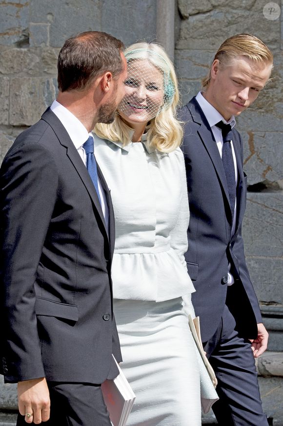 Le prince Haakon, la princesse Mette-Marit, Marius Borg Hoiby  - La famille royale de Norvège lors du jubilé des 25 ans de règne du roi Harald de Norvège à Trondheim, le 23 juin 2016. (Action Press / Bestimage).