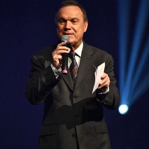 Julien Lepers durant la 7ème édition du grand concours départemental "Danse avec les seniors" dans la salle Apollon du palais Acropolis à Nice le 6 février 2022. Cette 7ème édition s'est tenue au Palais Acropolis de Nice, avec comme présidente du jury Linda Hardy, Miss France 1992, actrice et ancienne candidate de l'émission « Danse avec les Stars ». © Bruno Bebert/Bestimage