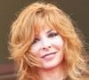 Une habitude qu’elle avait adoptée pour préparer ses spectacles et améliorer son endurance, avant de la conserver au fil des années

Mylène Farmer - Montée des marches du film « Annette » lors de la cérémonie d'ouverture du 74ème Festival International du Film de Cannes. Le 6 juillet 2021
© Borde-Jacovides-Moreau / Bestimage