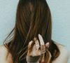 Trouver une poignée de cheveux au fond de la douche est une source d'inquiétude fréquente.