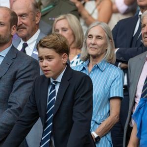Les membres de la famille royale d'Angleterre assistent à la finale du tournoi de Wimbledon, entourés de célébrités, dans la loge royale le 12 juillet 2026.
© Julien Burton / Bestimage