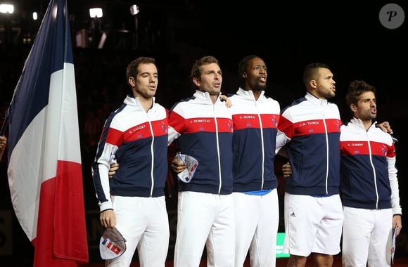 Richard Gasquet, Julien Benneteau, Gaël Monfils, Jo-Wilfried Tsonga et Arnaud Clément lors de la finale de la Coupe Davis (France - Suisse) au Stade Pierre Mauroy de Lille Métropole le 21 novembre 2014
