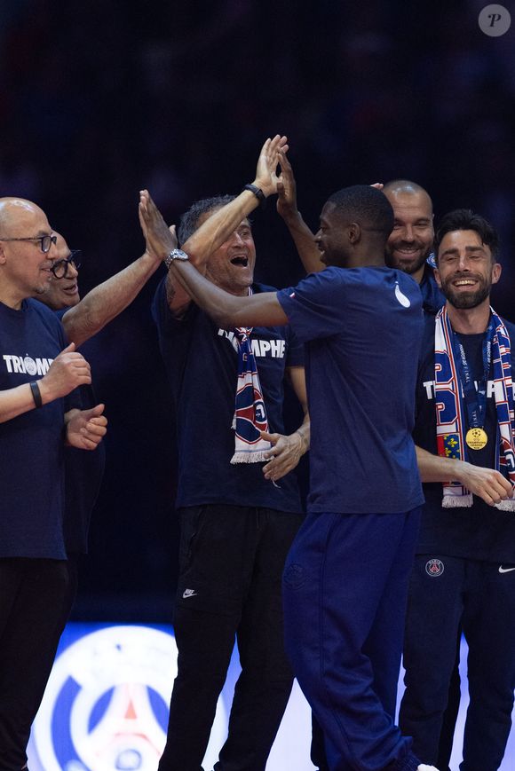 Ousmane Dembélé  - Célébration de la victoire du Paris Saint-Germain en finale de la ligue des champions au Parc des Princes à Paris le 1er juin 2025.

© Jeremy Melloul / Bestimage