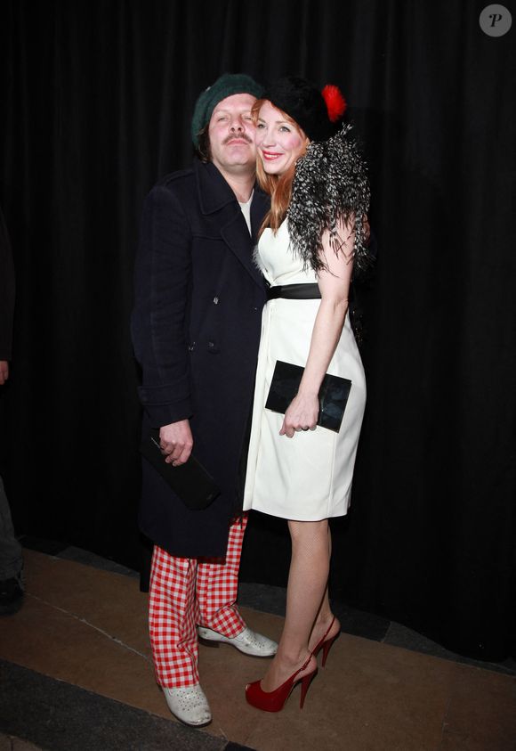 Julie Depardieu et Philippe Katerine arrivent au défilé de la collection printemps-été 2012 d'Etam qui s'est tenu aux Beaux-Arts de Paris, France, le 23 janvier 2012. Photo par Denis Guignebourg/ABACAPRESS.COM ?