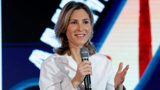 "Ca peut commencer très tôt" : avec ses 2 ados, Julia de Funès a mis en place un mécanisme pour les préparer à la vie d'adulte