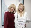 Malheureusement, cette intervention l'a privée d'un rendez-vous majeur : le vernissage de l'exposition de sa fille aînée, Laurence Auzière.

Brigitte Macron et Laurence Auzière lors du vernissage de l'exposition de Danhôo à la galerie A2Z Art Gallery à Paris, le 29 avril 2025. 

Photo : Jack Tribeca / Bestimage