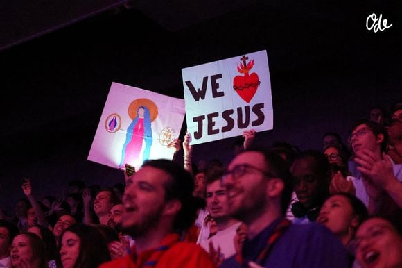 Le pape Léon XIV au Stade de France, à Saint-Denis, en périphérie de Paris, le 25 septembre 2026, pour présider une veillée de prière avec des jeunes de 17 à 35 ans, dans le cadre de sa visite de quatre jours en France.
© Jacovides-Moreau/Bestimage