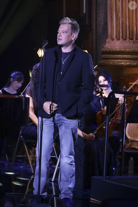 Exclusif - Benjamin Biolay lors de l'enregistrement de l'émission "Le Grand Echiquier - Spéciale Serge Gainsbourg" présentée par C.Chazal et A.Manoukian et diffusée le 7 avril 2026 sur France 2, à Paris, France, le 17 septembre 2025. © Jack Tribeca/Bestimage