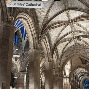 Captures d'écran de l'Instagram d'Alice Detollenaere.