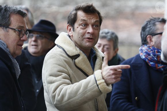 Laurent Mariotte lors des obsèques de Jean-Luc Petitrenaud dans l'église Saint-Pierre-du-Gros-Caillou à Paris, le 17 janvier 2025.
© Christophe Clovis/Bestimage