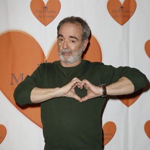 Exclusif - Bruno Solo - Tournoi de Poker caritatif pour l'association "Marraine de Coeur" au restaurant "Le Petit Poucet" à Neuilly-sur-Seine le 16 mars 2026. © Marc Ausset-Lacroix/Bestimage