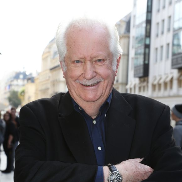 Exclusif - Pierre Bellemare - People arrivant a un enregistrement a la Radio Europe 1 a Paris, le 23 octobre 2013. Agence / Bestimage