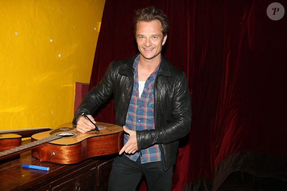 David Hallyday pose en coulisses avant son concert à la MFM POP SESSION à la Scène Bastille à Paris, France, le 22 juin 2010. © Vitchi Marco/ABACA