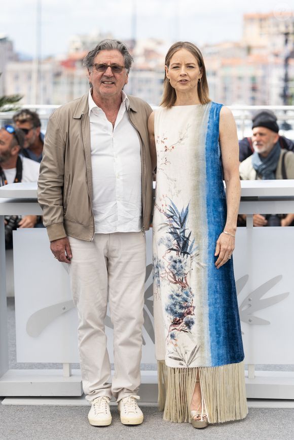 Daniel Auteuil et Jodie Foster au photocall du film "Vie Privée" lors du 78ème Festival International du Film de Cannes, au Palais des Festivals à Cannes, France, le 21 mai 2025. © Jacovides-Moreau/Bestimage