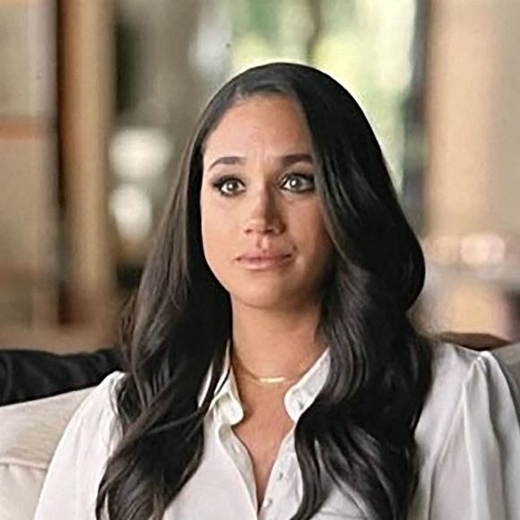 Après les graves incendies qui ont ravagés Los Angeles, Meghan Markle et le prince Harry ont décidé de se rendre sur les lieux du sinistre afin d'apporter leur aide aux victimes.

Meghan Markle, duchesse de Sussex, fond en larmes en évoquant les menaces de mort sur les réseaux sociaux dans le documentaire "Harry & Meghan" (Netflix). Los Angeles.
