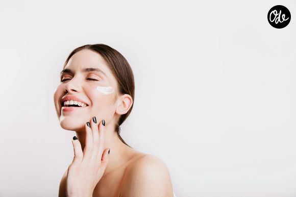 Les solutions de la rédaction d'Ode pour des pores dilatés.