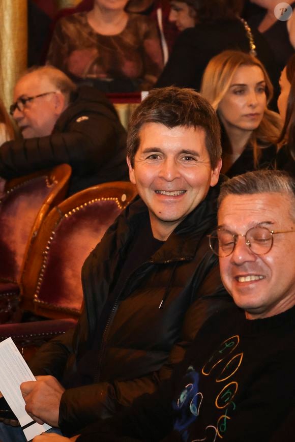"Patience et longueur de temps…" : je suis en train de réapprendre La Fontaine", a-t-il notamment écrit. 

Exclusif - Thomas Sotto, lors de la première du nouveau spectacle de Ary Abittan, "Ary Abittan Authentique" aux Folies Bergère à Paris, France, le 06 décembre 2025. © Jack Tribeca / Bestimage