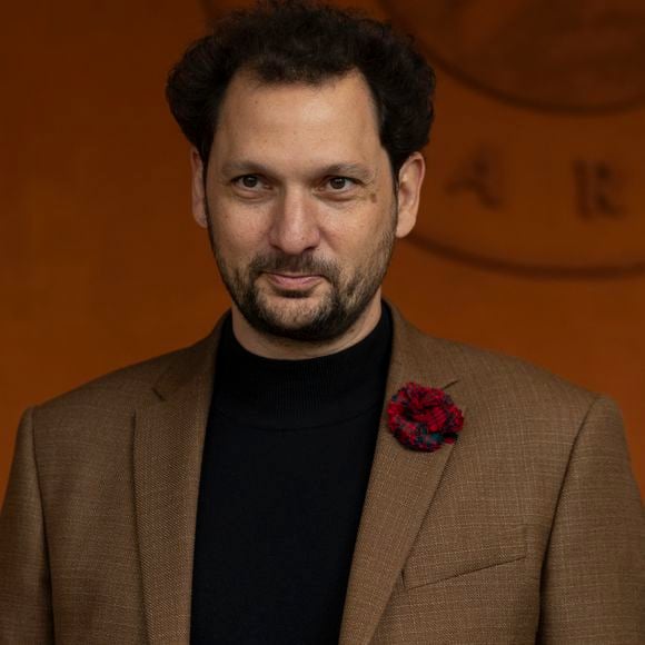 Éric Antoine au village lors des Internationaux de France de Tennis de Roland Garros 2025, à Paris, France, le 7 juin 2025. © Cyril Moreau/Bestimage