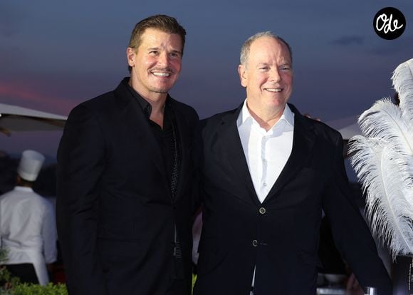 de nombreuses personnalités ont répondu présentes pour l'événement.

David Boreanaz et le prince Albert II de Monaco lors de la soirée du 65e anniversaire du Festival de télévision de Monte-Carlo au Monte-Carlo Bay, le 15 juin 2026.

© Denis Guignebourg / Bestimage