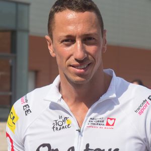 Exclusif - Frédérick Bousquet - Préparatifs avant départ dans le cadre de l'étape du coeur 2017 au profit de l'association "Mécénat Chirurgie Cardiaque" au stade Orange Vélodrome à Marseille, le 22 juillet 2017. © CVS/Bestimage