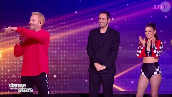 Denitsa Ikonomova et Ian Ziering dans Danse avec les stars