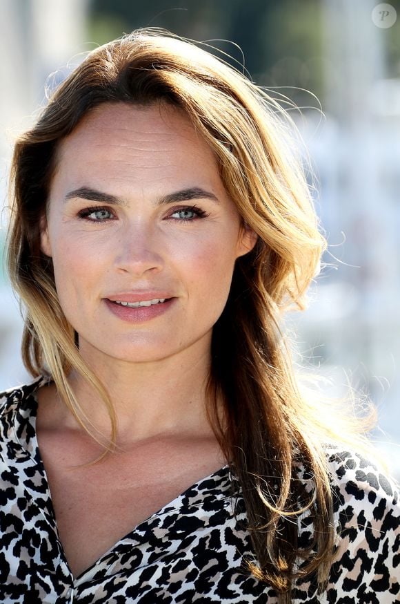 Mélanie Maudran pour le feuilleton télévisé "Un si grand soleil" au photocall du quatrième jour du festival international du film de La Rochelle, France, le 15 septembre 2018. © Patrick Bernard/Bestimage