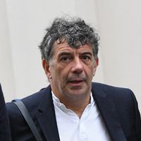 Après l'affaire, Stéphane Plaza prend les choses en main et dévoile un plan pour sauver ses franchisés